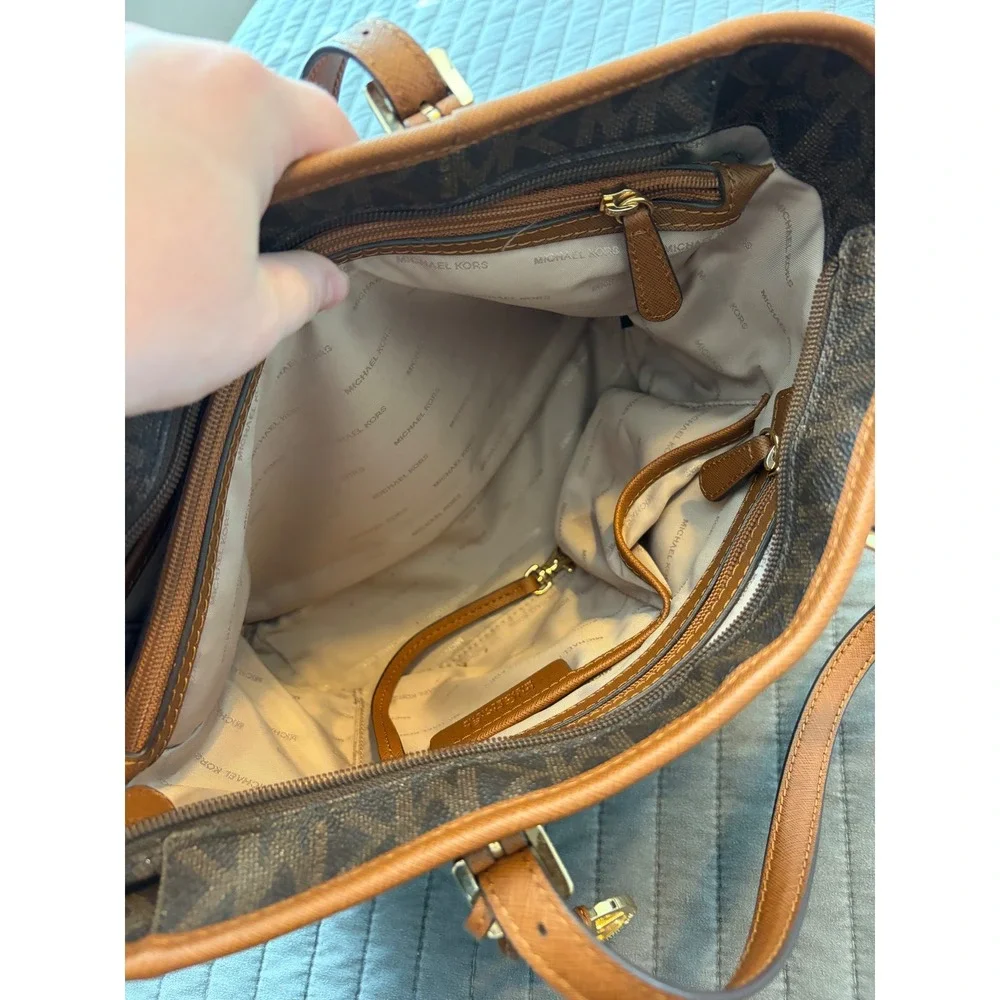 Michael Kors Jet Set Travel Signature Brown Tote Bag with Matching Card Case